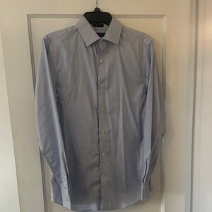 Banana Republic Men's Light Blue Dress Shirt - Classic Collar